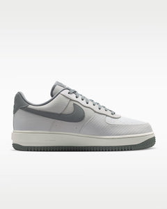 Calzado para hombre Nike Air Force 1 '07 LX Vibram