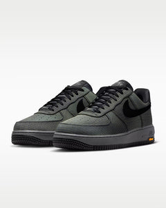 Calzado para hombre Nike Air Force 1 '07 LX Vibram