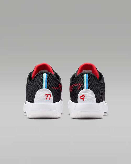 Calzado para hombre Jordan Luka 77