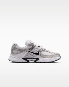 Calzado para mujer Nike V5 RNR