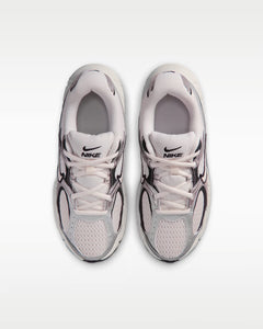 Calzado para mujer Nike V5 RNR
