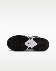 Calzado para mujer Nike V5 RNR Suede