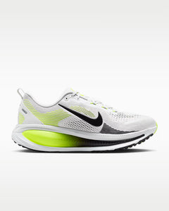 Calzado de correr para hombre Nike Vomero 18