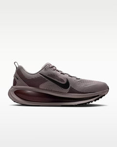 Calzado de correr para hombre Nike Vomero 18