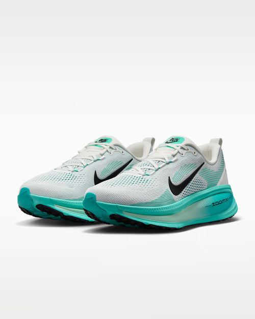 Calzado de correr para hombre Nike Vomero 18