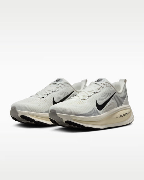 Calzado de correr para hombre Nike Vomero 18