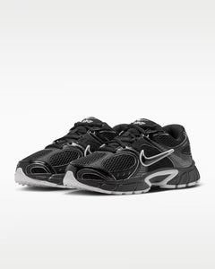 Calzado para mujer Nike V5 RNR