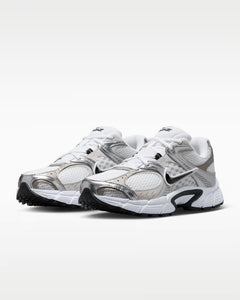 Calzado para mujer Nike V5 RNR
