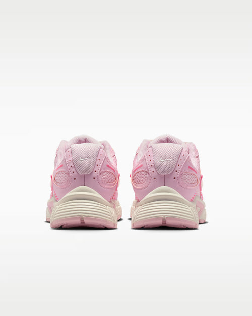 Calzado para mujer Nike V5 RNR