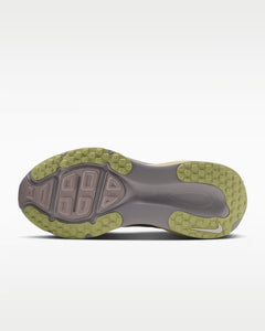 Calzado de correr para mujer Nike Vomero 18