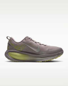 Calzado de correr para mujer Nike Vomero 18