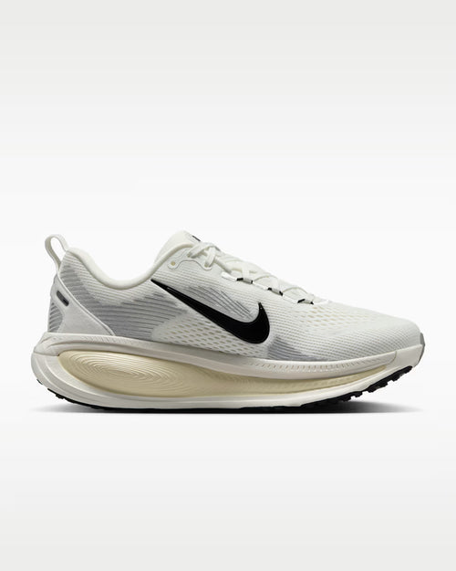 Calzado de correr para mujer Nike Vomero 18