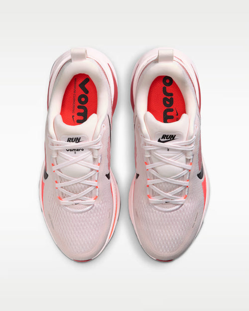 Calzado de correr para mujer Nike Vomero 18