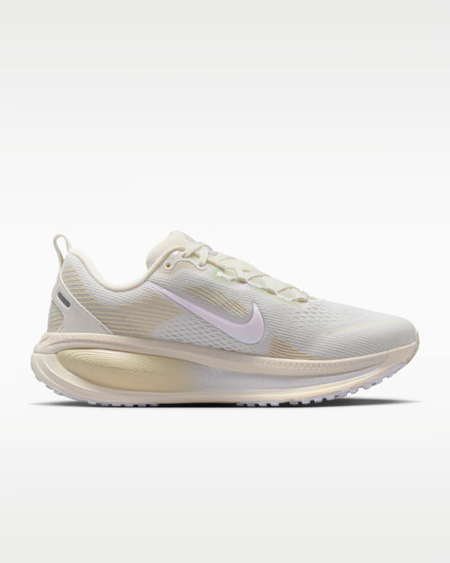 Calzado de correr para mujer Nike Vomero 18