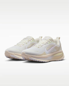 Calzado de correr para mujer Nike Vomero 18