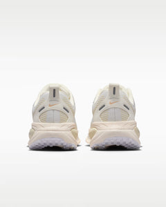 Calzado de correr para mujer Nike Vomero 18