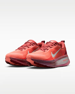 Calzado de correr para mujer Nike Vomero 18