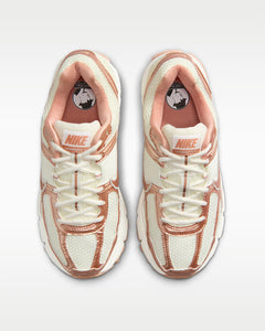 Calzado para mujer Nike Zoom Vomero 5