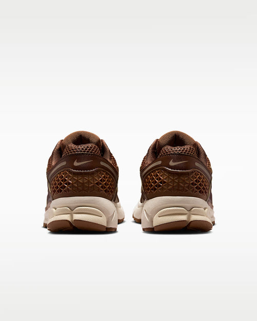 Calzado para mujer Nike Zoom Vomero 5