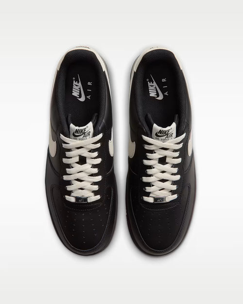 Calzado para hombre Nike Air Force 1 '07