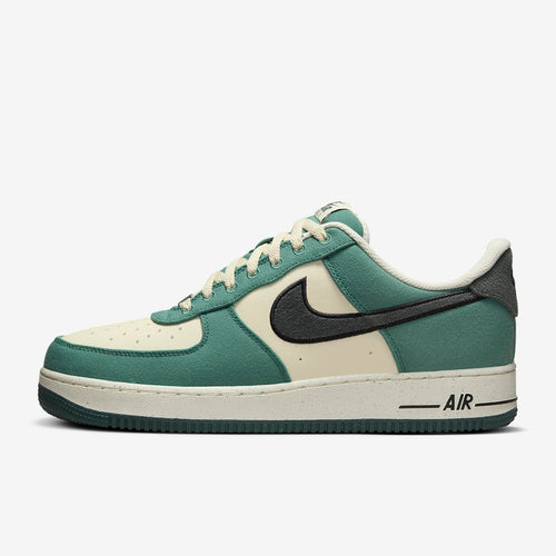 Calzado para Hombre Nike Air Force 1 '07 LV8