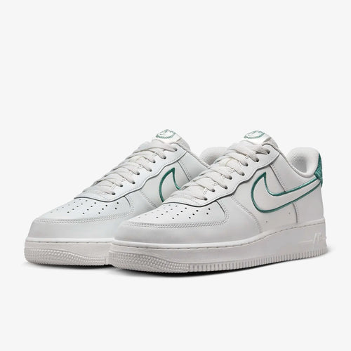 Calzado para Hombre Nike Air Force 1 '07 LV8