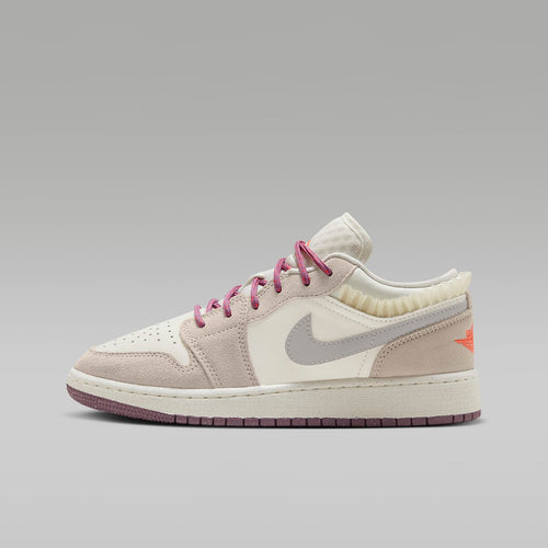 Calzado para Mujer Air Jordan 1 Low SE