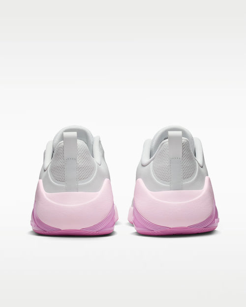 Calzado de entrenamiento para mujer Nike Bella 7