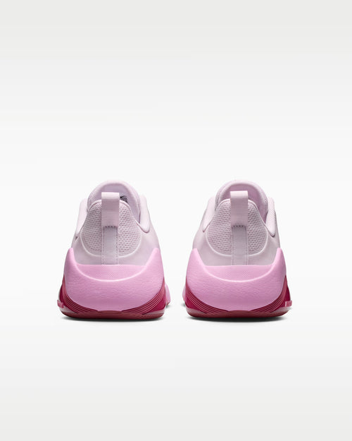 Calzado de entrenamiento para mujer Nike Bella 7