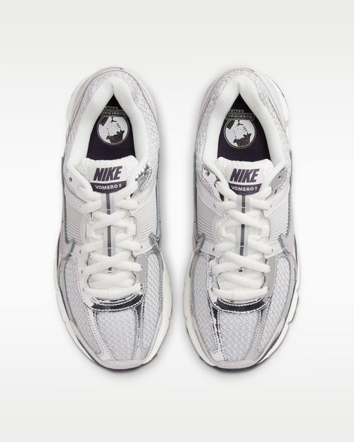 Calzado para mujer Nike Zoom Vomero 5