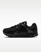Calzado para mujer Nike Zoom Vomero 5