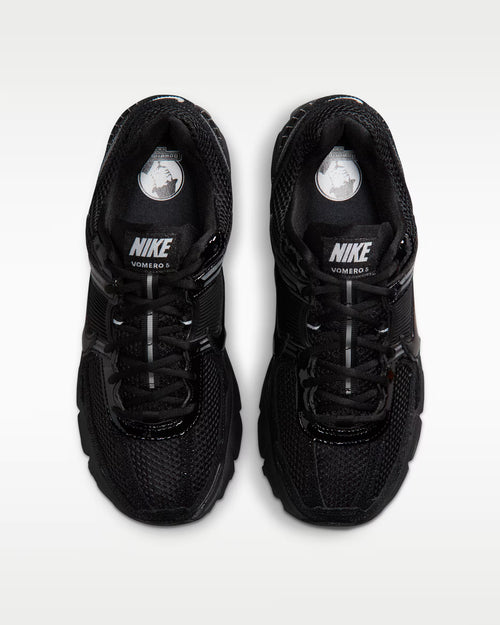 Calzado para mujer Nike Zoom Vomero 5