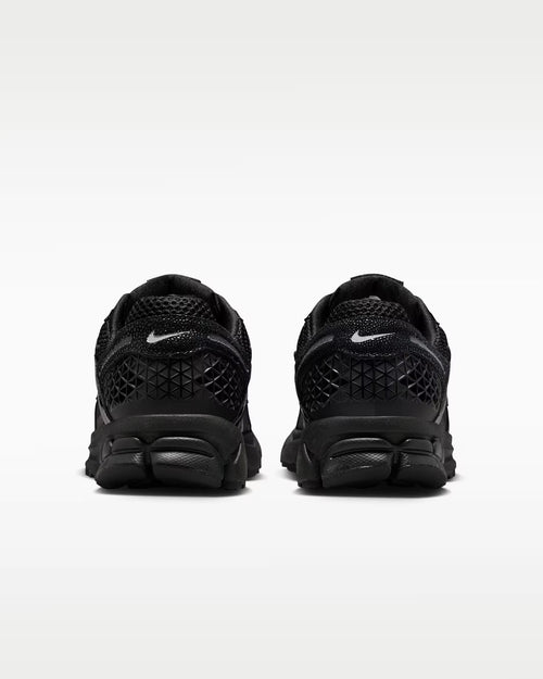 Calzado para mujer Nike Zoom Vomero 5
