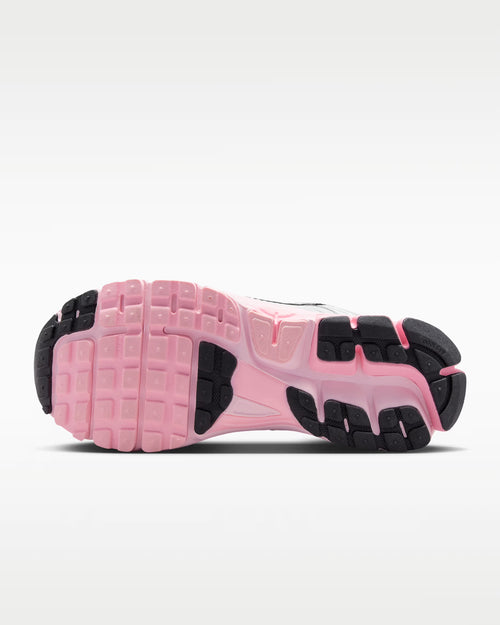 Calzado para mujer Nike Zoom Vomero 5