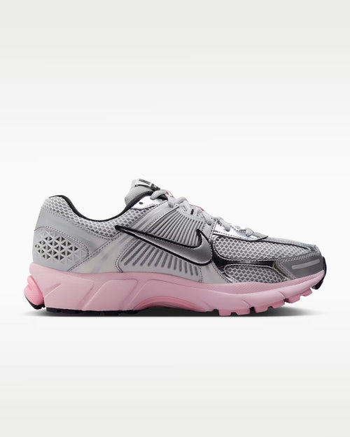 Calzado para mujer Nike Zoom Vomero 5
