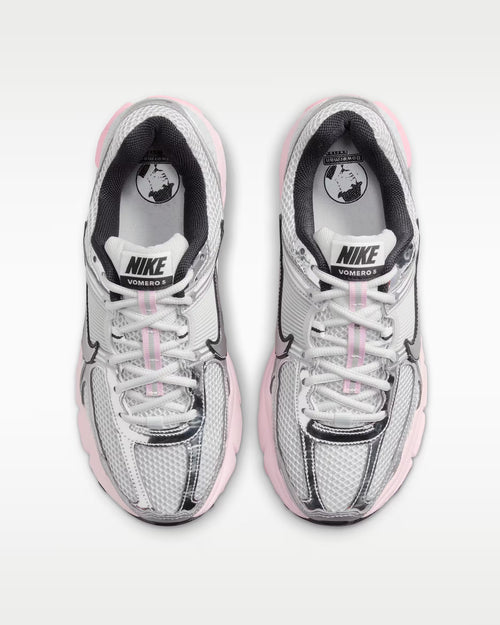 Calzado para mujer Nike Zoom Vomero 5