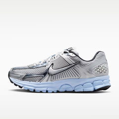 Calzado para mujer Nike Zoom Vomero 5