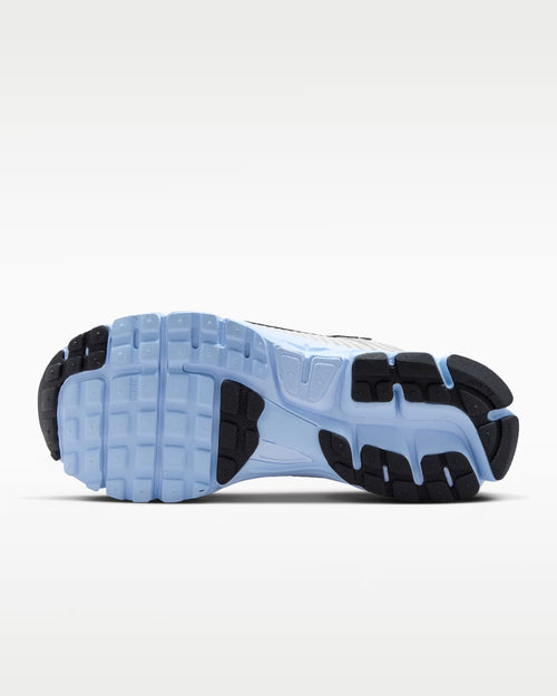 Calzado para mujer Nike Zoom Vomero 5