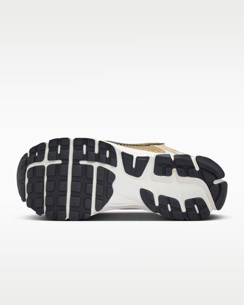 Calzado para mujer Nike Zoom Vomero 5