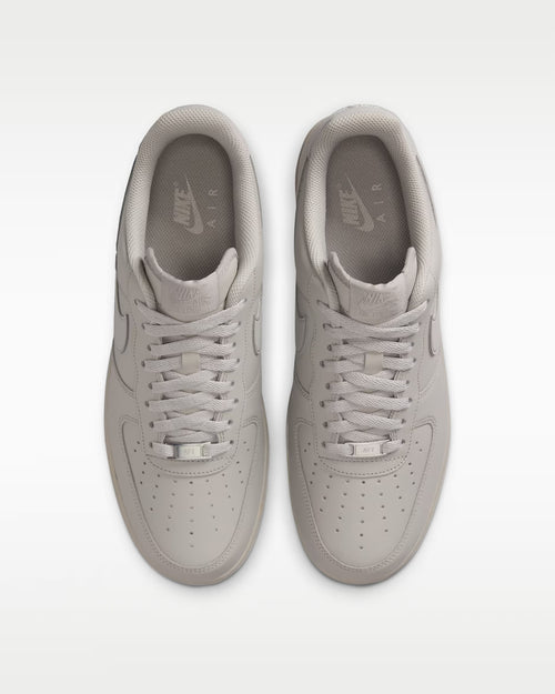 Calzado para hombre Nike Air Force 1 '07