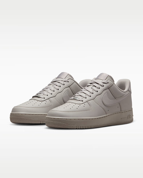 Calzado para hombre Nike Air Force 1 '07