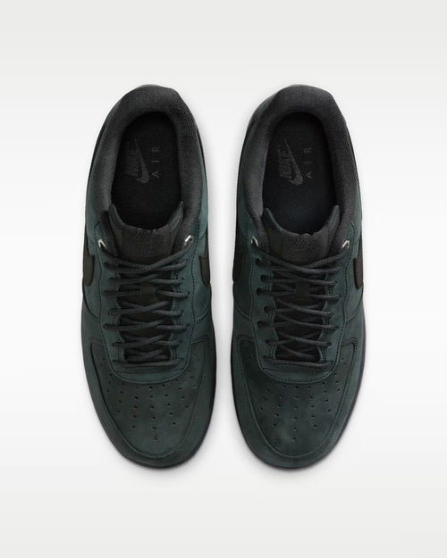 Calzado para hombre Nike Air Force 1 '07