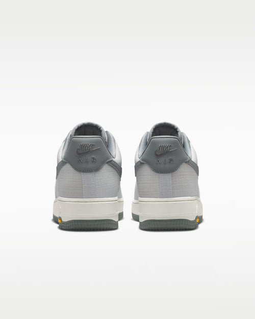 Calzado para hombre Nike Air Force 1 '07 LX Vibram
