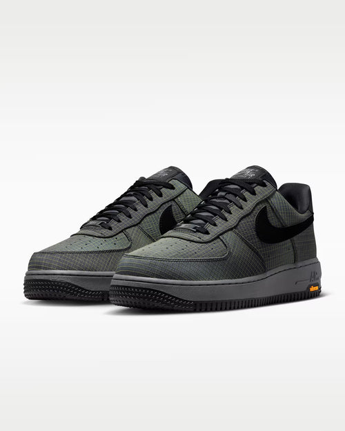 Calzado para hombre Nike Air Force 1 '07 LX Vibram