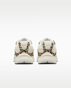 Calzado para mujer Nike V5 RNR Suede