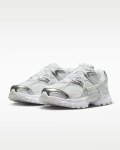 Calzado para mujer Nike V5 RNR