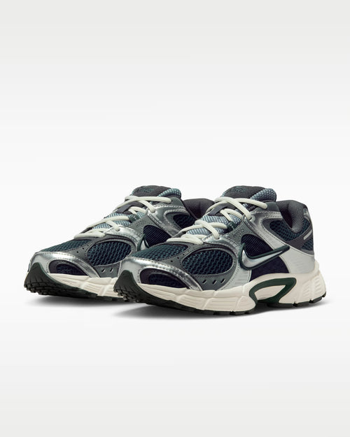 Calzado para mujer Nike V5 RNR