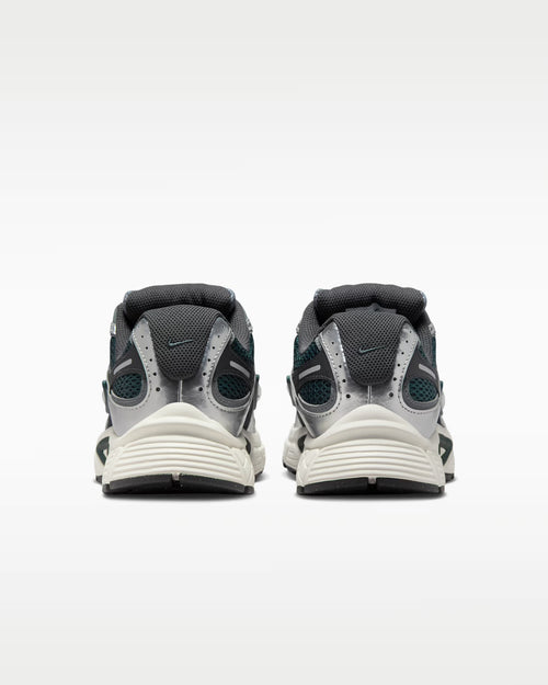 Calzado para mujer Nike V5 RNR