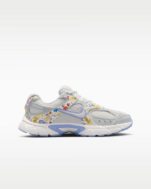 Calzado para mujer Nike V5 RNR SE