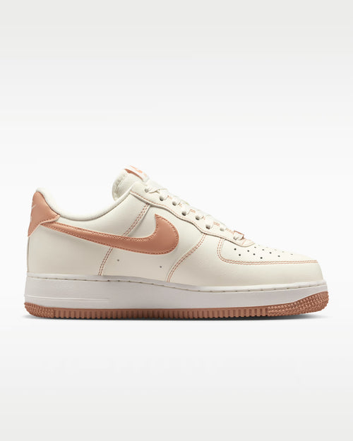 Calzado para mujer Nike Air Force 1 '07